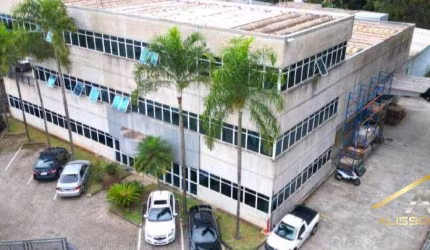 GALPÃO À VENDA, 2.913m², 9 vagas.