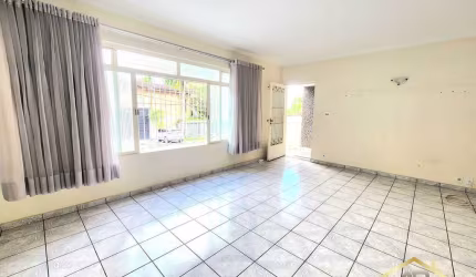 Casa em condomínio, 3 Dorms, 4 vagas, 342m²,  Jardim São Bento - São Paulo.