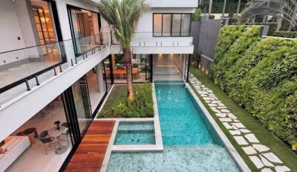 Belíssima mansão, com 6 Sts, 15 vagas super moderna, 1027m² - Tamboré - SP.