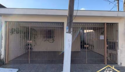 Casa Térrea no KM 18 com 02 dormitórios (sendo 1 suite) + escritório