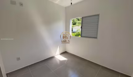 Sobrado para Venda em Guarujá, BALNEARIO PRAIA DO PEREQUE, 2 dormitórios, 2 suítes, 2 banheiros