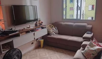 Apartamento para Venda em Guarujá, MORRINHOS, 3 dormitórios, 1 banheiro, 1 vaga