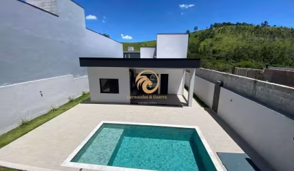 Excelente Oportunidade: Casa Térrea em Condomínio Fechado em Atibaia