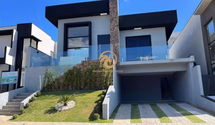 Casa com 3 Suites à venda, 176 m² por R$ 1,800,000 - Rio Abaixo - Atibaia/SP