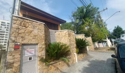 Casa com 5 quartos para alugar na Almirante Barroso, 448, Vila Bocaina, Mauá, 300 m2 por R$ 5.500