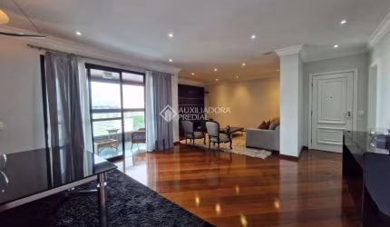 Apartamento com 3 quartos para alugar na Rua Doutor Flaquer, 421, Centro, São Bernardo do Campo, 179 m2 por R$ 6.000