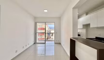 Apartamento com 3 quartos para alugar na Rua Verona, 16, Pagani, Palhoça, 88 m2 por R$ 3.500