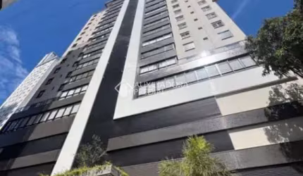 Apartamento com 3 quartos para alugar na Avenida 3ª Avenida, 836, Centro, Balneário Camboriú, 130 m2 por R$ 8.500