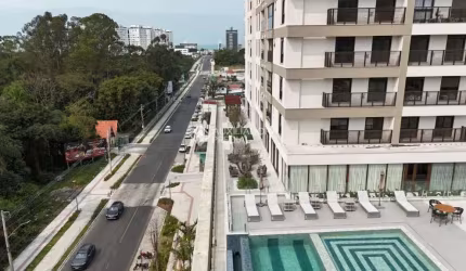 Apartamento com 3 quartos para alugar na Rua Luci Canziani, 200, Balneário Santa Clara, Itajaí, 121 m2 por R$ 11.390