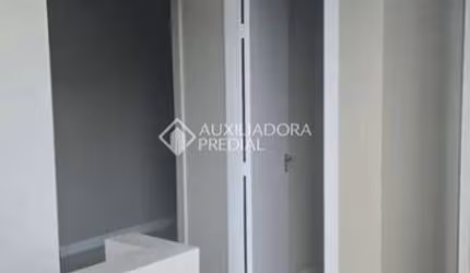 Sala comercial para alugar na Rua São Paulo, 302, São Judas, Itajaí, 33 m2 por R$ 2.700