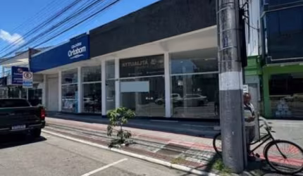 Ponto comercial para alugar na Avenida, 273, Centro, Balneário Camboriú, 96 m2 por R$ 7.500