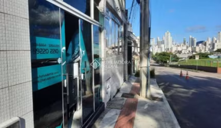 Ponto comercial para alugar na Rua México, 1600, Nações, Balneário Camboriú, 50 m2 por R$ 2.000