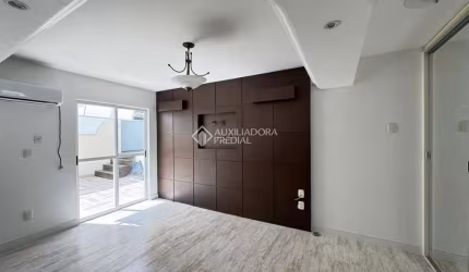 Apartamento com 3 quartos para alugar na Avenida 3ª Avenida, 100, Centro, Balneário Camboriú, 259 m2 por R$ 12.670