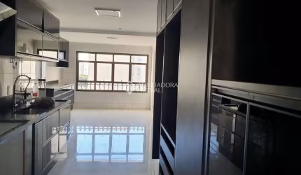 Apartamento com 4 quartos para alugar na Rua Bela Vista, 217, Centro, São Bernardo do Campo, 228 m2 por R$ 5.000