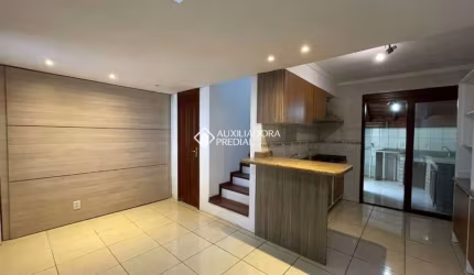 Casa em condomínio fechado com 3 quartos para alugar na Rua Capistrano de Abreu, 325, Niterói, Canoas, 106 m2 por R$ 3.500
