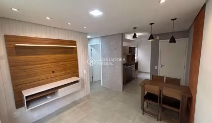 Apartamento com 2 quartos para alugar na Irmã Maria Hiltgardis, 582, Olaria, Canoas, 41 m2 por R$ 1.600