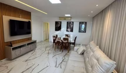 Apartamento em Praia do Canto  -  Vitória