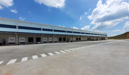Galpão Novo, com possibilidade de aumento de área (ABL)