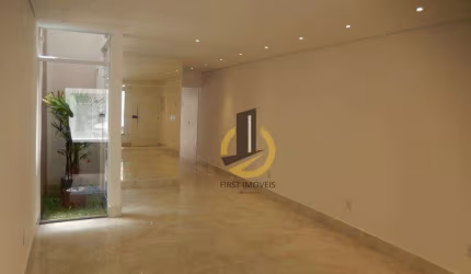 Sobrado à venda na Vila Gumercindo - 200m² - 4 suítes - varanda - 2 vagas - churrasqueira