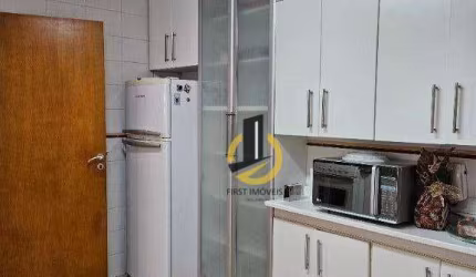 Sobrado Mobiliado para locação - 150m² - 3 dormitórios (1 suíte) - cozinha - sala - 2 vagas