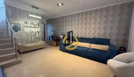Sobrado à venda no Cambuci - 140m² - 3 dormitórios (1 suíte) - Ar condicionado - Churrasqueira - 2 vagas de garagem - no Cambuci