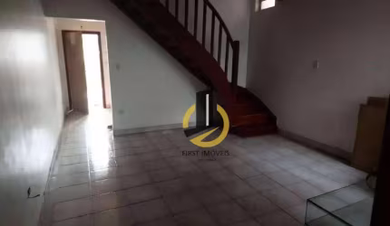 Sobrado à venda no Ipiranga - 108m² - 2 dormitórios (1 suíte) - edícula - quintal - 1 vaga