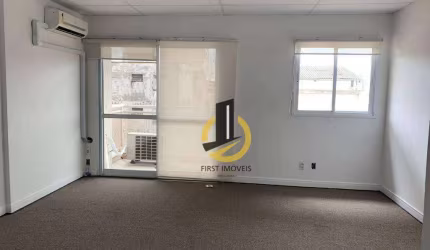 Sala comercial para locação no Condomínio Infinity Trade Center - 37m² - 1 banheiro - ar condicionado - sacada - 1 vaga - no Ipiranga
