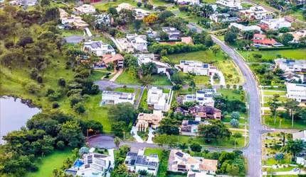 Lote residencial magnifico com 4253 m³ - Aldeia do Vale