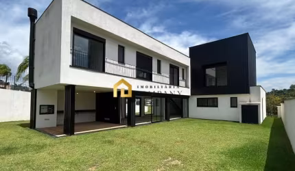 Condomínio Alphaville Nova Esplanada 4 - Sobrado no Alphaville 4 em Votorantim/SP!!