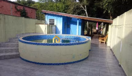 Chácara em Araçoiaba da Serra com Linda Cozinha e Piscina