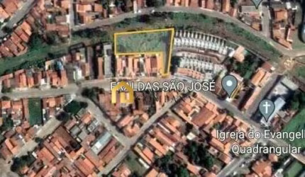 Terreno no bairro Vila Aurora