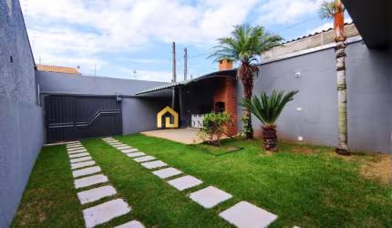 Casa térrea localizada no bairro Wanel Ville em Sorocaba/SP