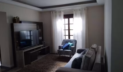 Sobrado localizado no Jardim Salete - Araçoiaba da Serra/SP