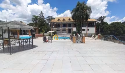 Sitio no Bairro Pavão Canqueira, São roque-SP