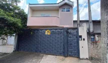 Sobrado com 5 dormitórios e 3 suítes,  localizado no Jardim Paulista na Zona Norte de Sorocaba.