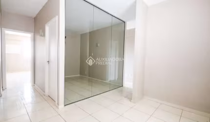 Sala comercial para alugar na Rua Gonçalves Dias, 67, Centro, Canoas, 56 m2 por R$ 1.300