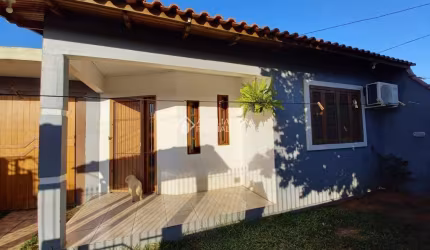 Casa com 2 quartos para alugar na Sarandi, 206, Mathias Velho, Canoas, 55 m2 por R$ 2.000