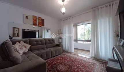 Apartamento com 3 quartos para alugar na Rua Carlos Pasinato, 274, Centro, Canoas, 115 m2 por R$ 5.500