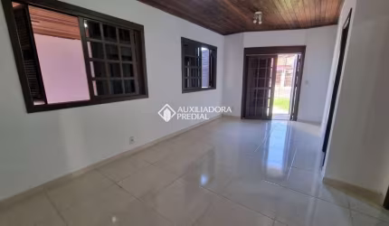 Casa com 2 quartos para alugar na Rua Boa Saúde, 785, Rio Branco, Canoas, 141 m2 por R$ 2.770