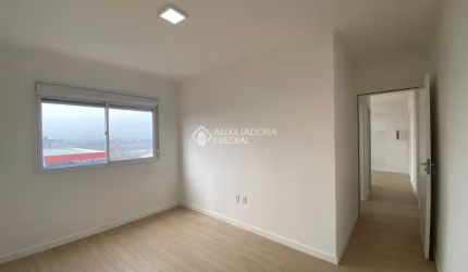 Apartamento com 2 quartos para alugar na Rua Henrique Stefani, 761, Igara, Canoas, 54 m2 por R$ 1.800