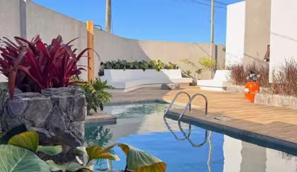 Casa em rua Pública próximo a praia do francês