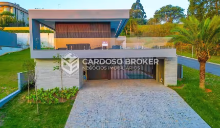 Sobrado à venda, Villa Solaia Residencial, Centro Comercial Jubran, Barueri, SP