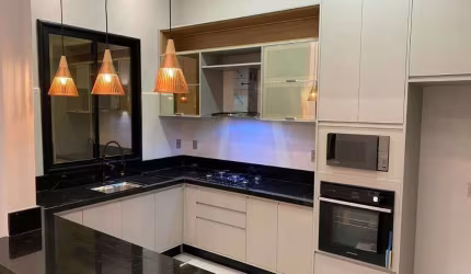 Casa com 2 dormitórios à venda, 122 m² por R$ 820.000 - Jardim Monte Carlo - Indaiatuba/SP