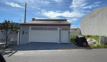 Casa com 3 dormitórios à venda, 125 m² por R$ 640.000,00 - Jardim Veneza - Indaiatuba/SP