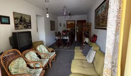 APARTAMENTO NO CENTRO COMERCIAL DE SERRA NEGRA SP.