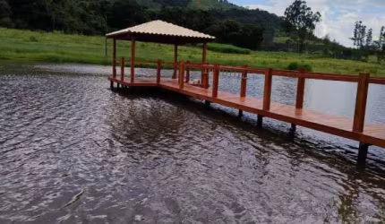 SITIO EM MONTE SIÃO MG.