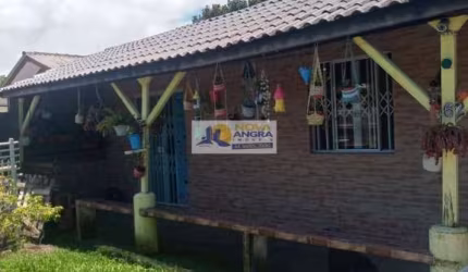 Residência com piscina