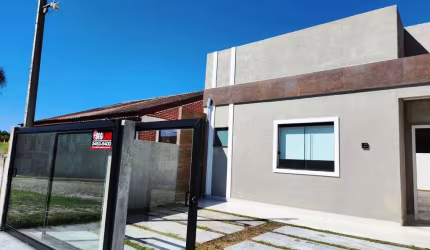 Residência a poucos metros do mar