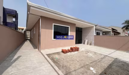 Residencia com Piscina (Acabamento de Alto Padrão) Aceita Financiamento Bancário