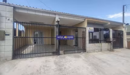Residencia em alvenaria com estrutura para sobrado
